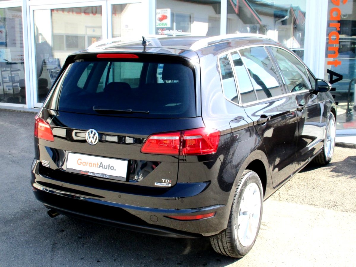 Volkswagen Golf Sportsvan, 2015 - pohled č. 4