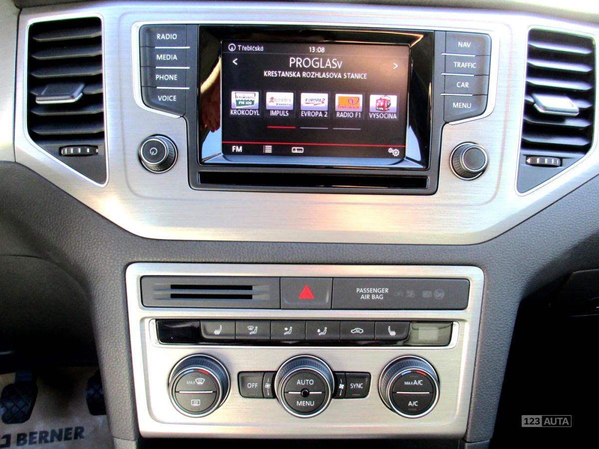 Volkswagen Golf Sportsvan, 2015 - pohled č. 8