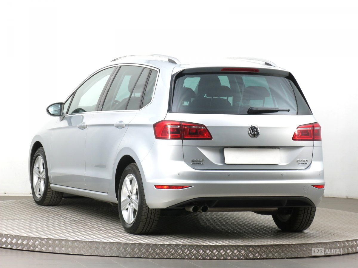 Volkswagen Golf Sportsvan, 2016 - pohled č. 5