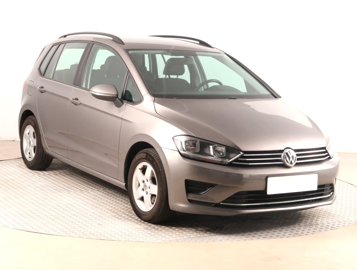 Volkswagen Golf Sportsvan, 2015 - celkový pohled