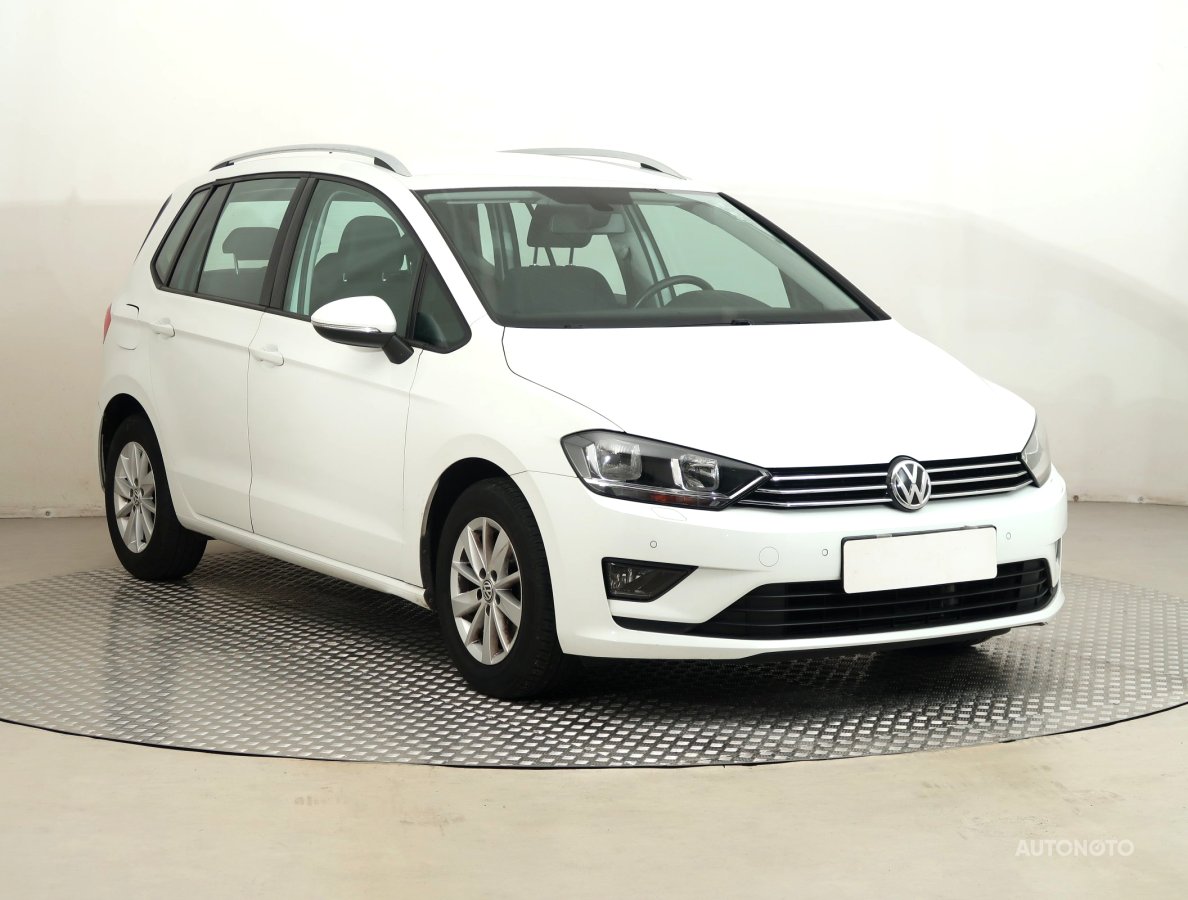 Volkswagen Golf Sportsvan, 2016 - celkový pohled