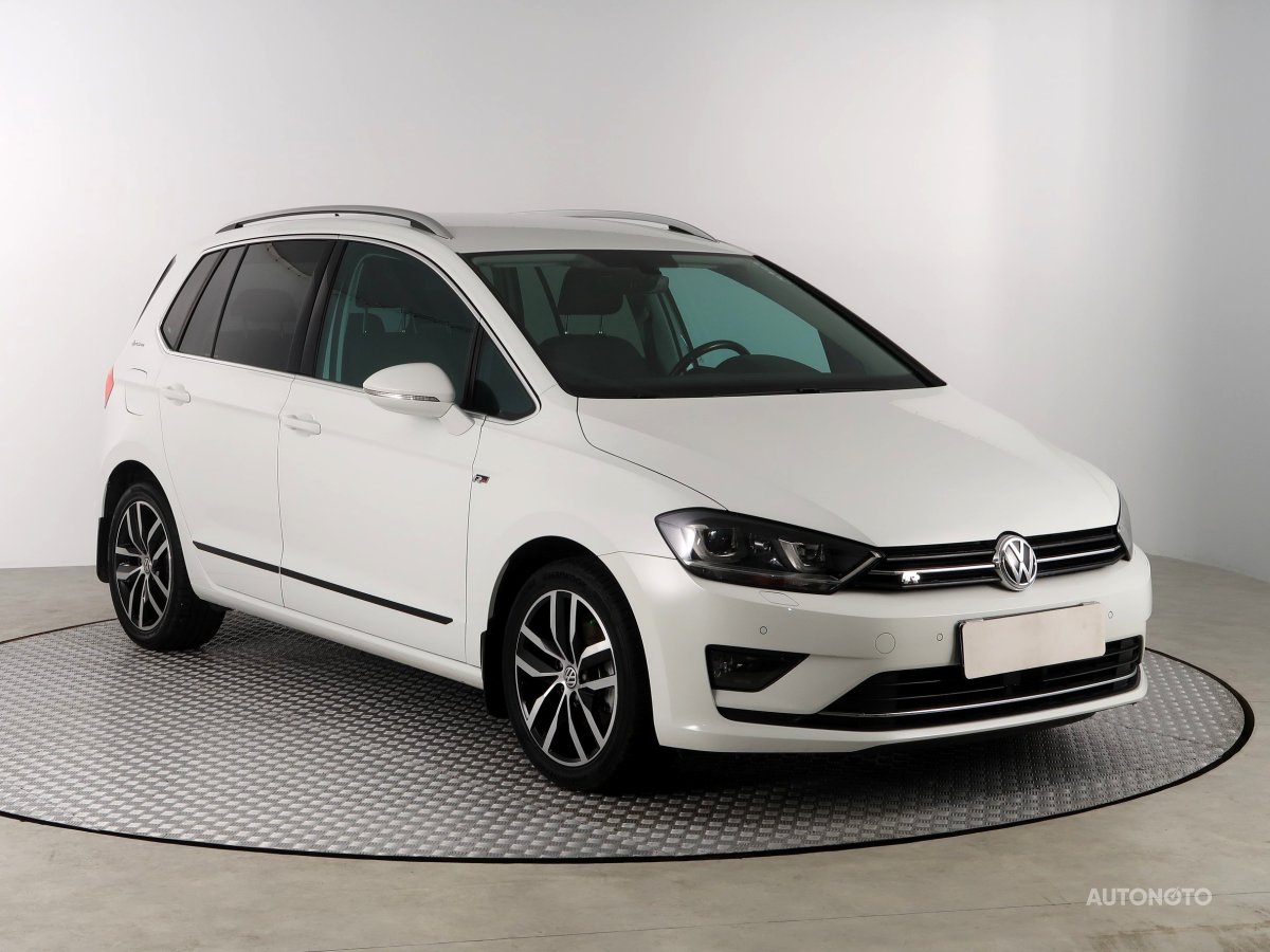 Volkswagen Golf Sportsvan, 2016 - celkový pohled