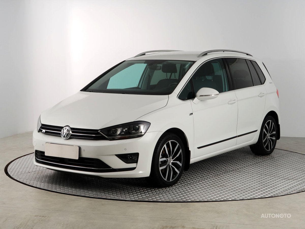 Volkswagen Golf Sportsvan, 2016 - pohled č. 3