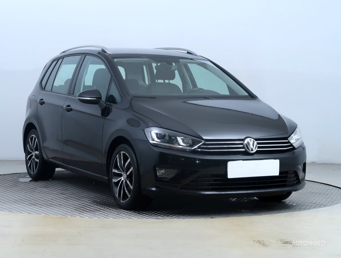 Volkswagen Golf Sportsvan, 2016 - celkový pohled