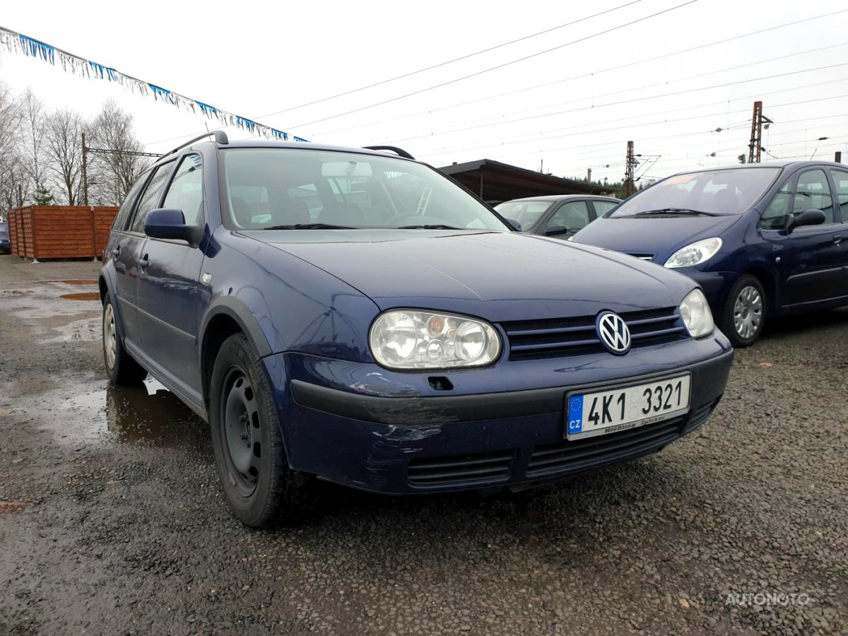 Volkswagen Golf Variant, 2001 - pohled č. 2