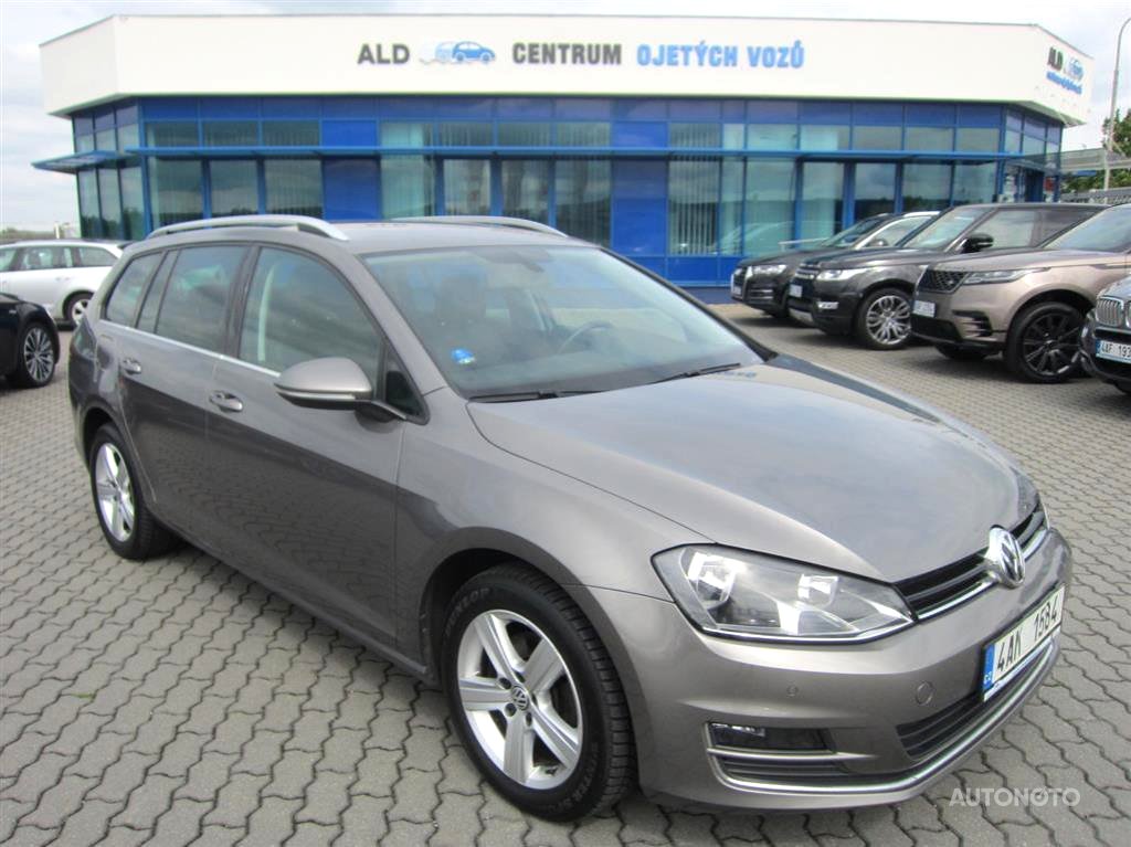 Volkswagen Golf VII, 2015 - celkový pohled