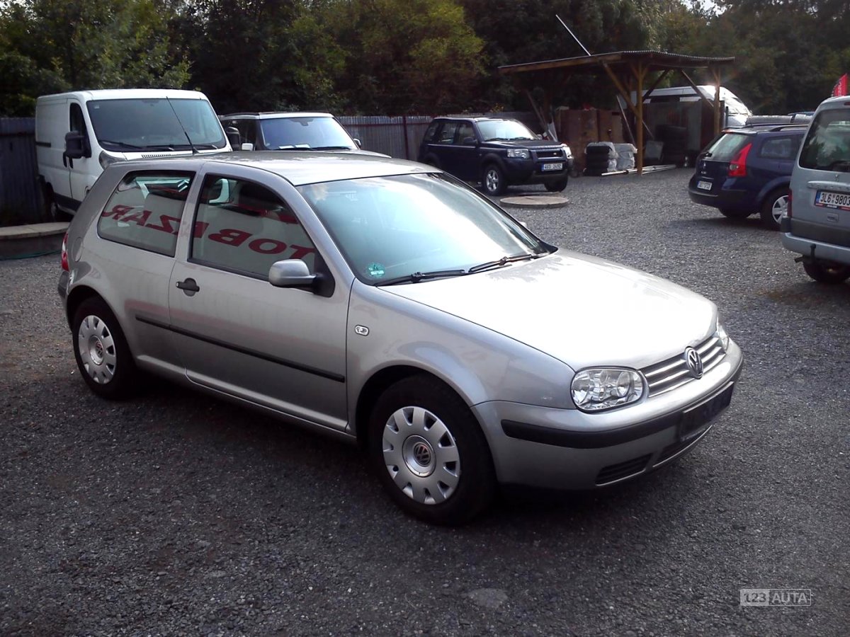 Volkswagen Golf, 2003 - pohled č. 3