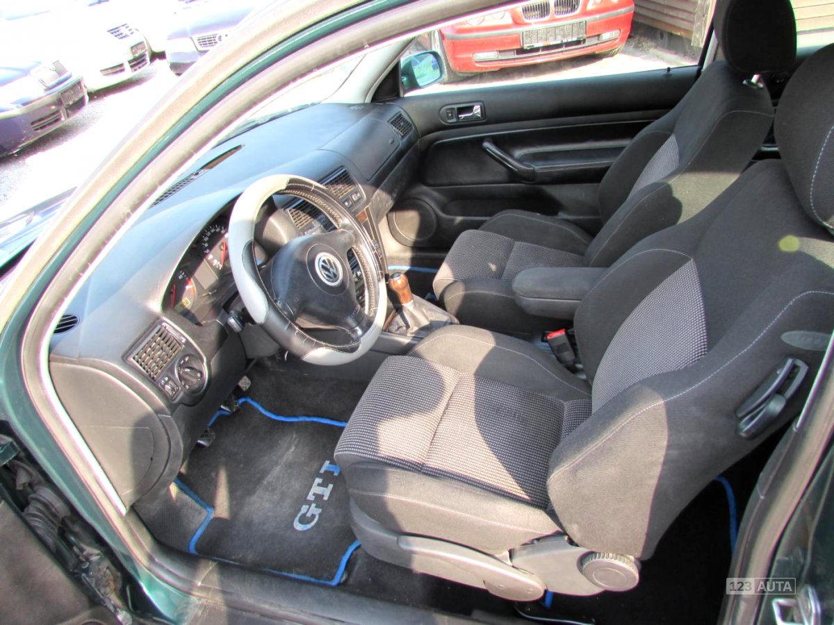 Volkswagen Golf, 1998 - pohled č. 13