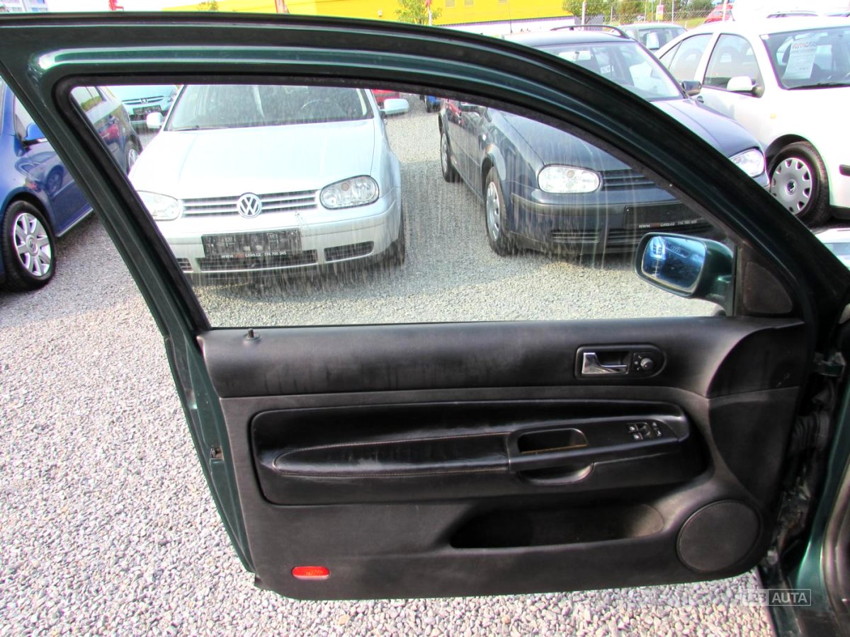 Volkswagen Golf, 1998 - pohled č. 14