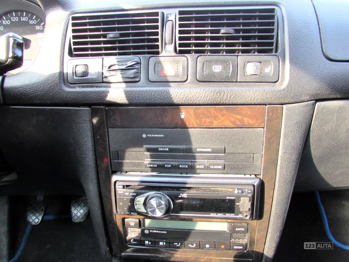 Volkswagen Golf, 1998 - pohled č. 18