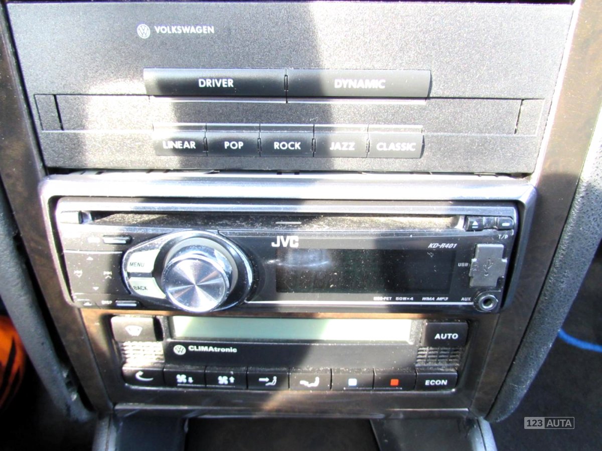 Volkswagen Golf, 1998 - pohled č. 19