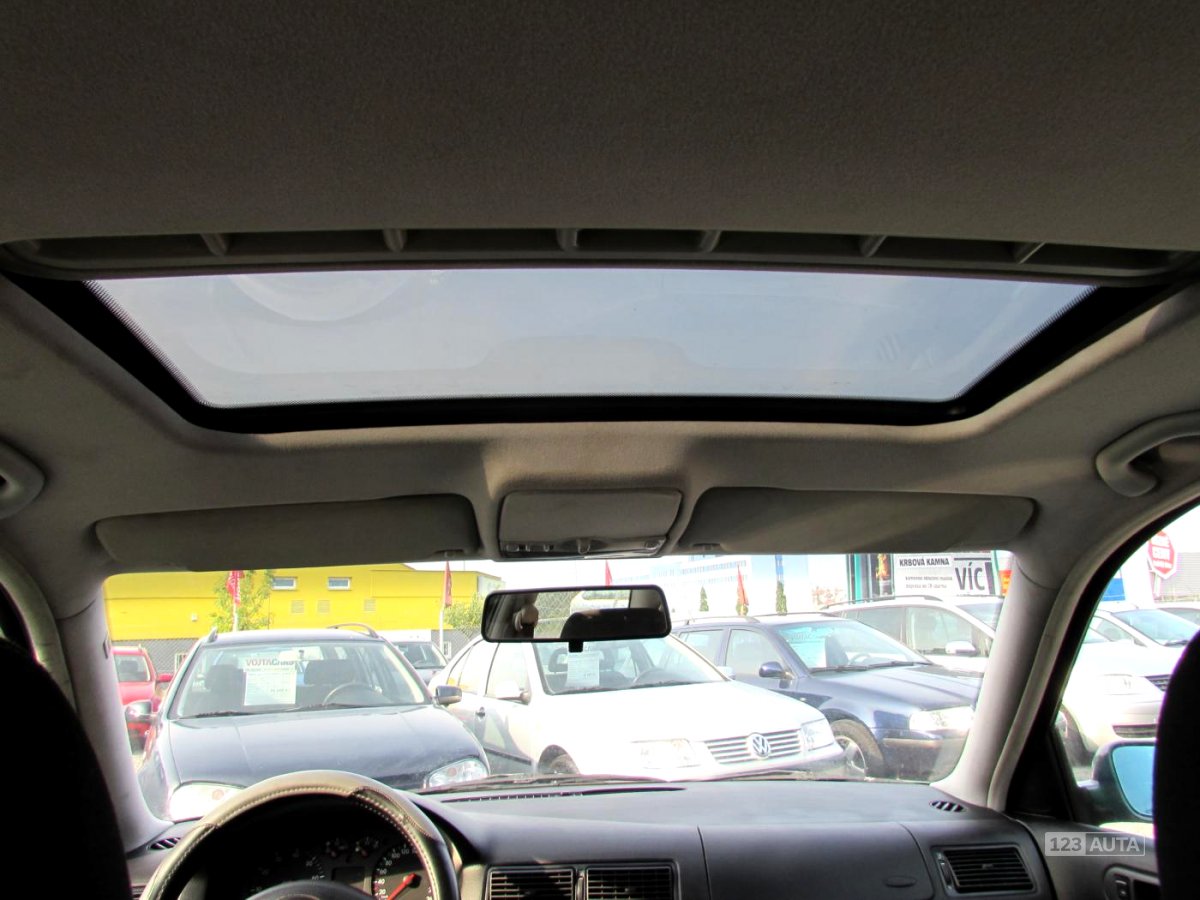 Volkswagen Golf, 1998 - pohled č. 20