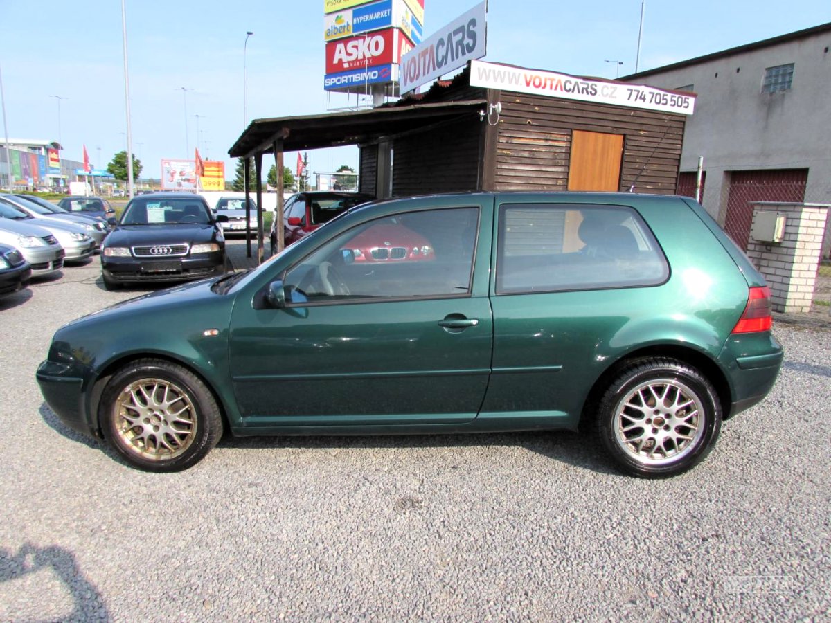 Volkswagen Golf, 1998 - pohled č. 4