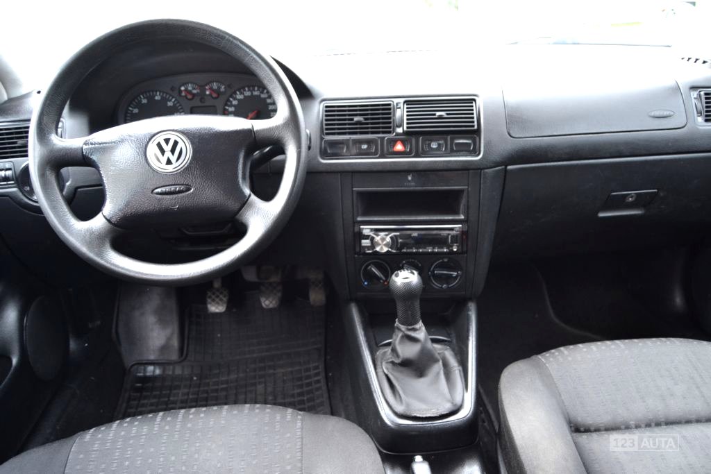 Volkswagen Golf, 2000 - pohled č. 9