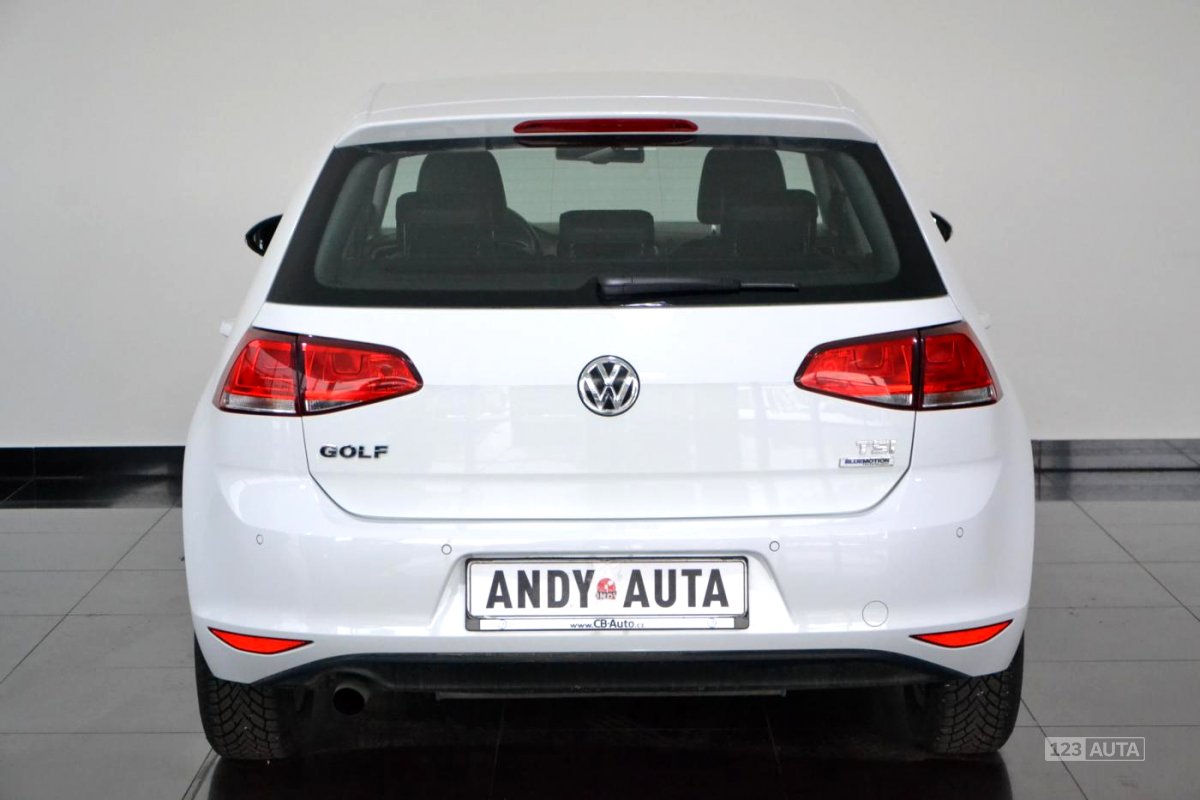 Volkswagen Golf, 2015 - pohled č. 4