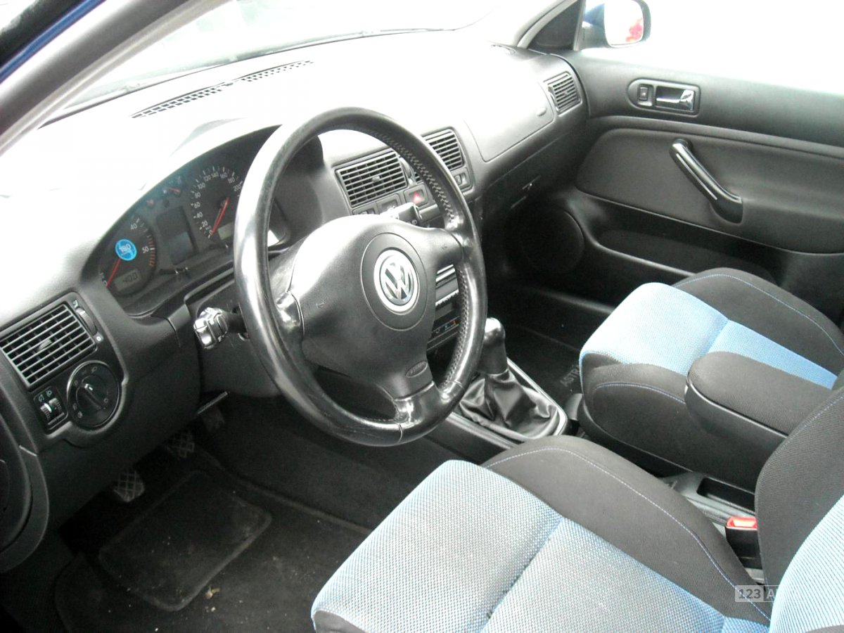 Volkswagen Golf, 2004 - pohled č. 6
