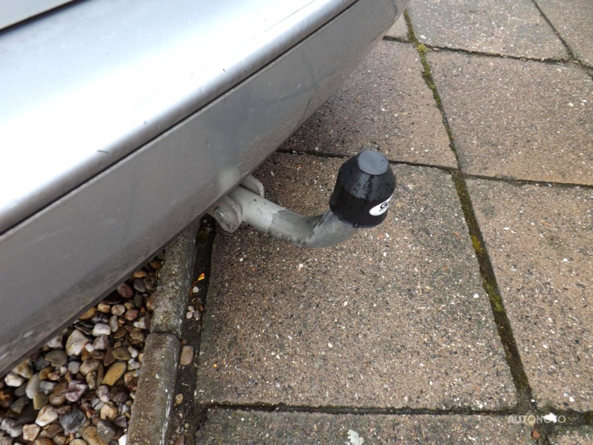 Volkswagen Golf, 2001 - pohled č. 5