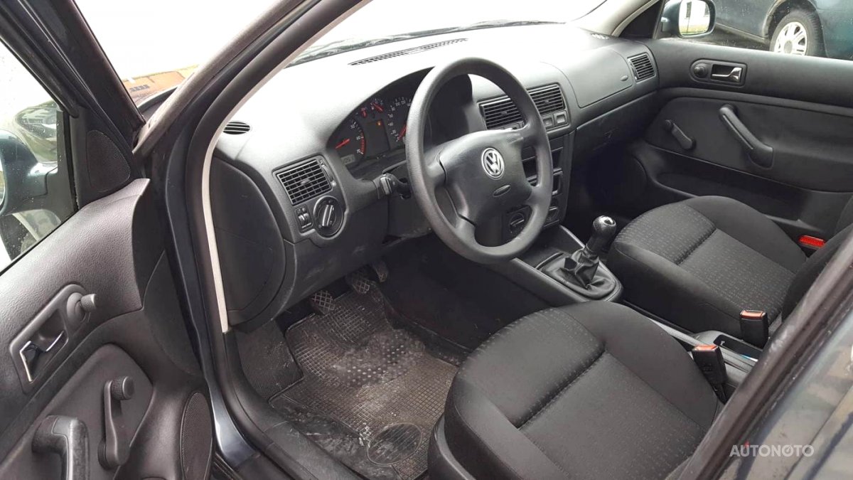 Volkswagen Golf, 2000 - pohled č. 8
