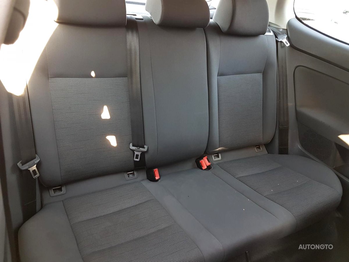 Volkswagen Golf, 2005 - pohled č. 9