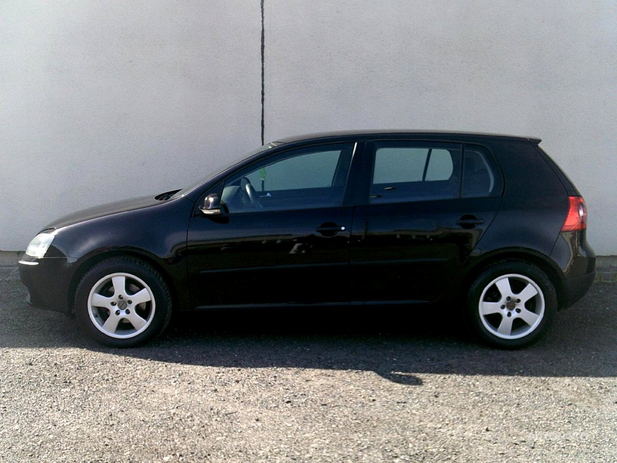 Volkswagen Golf, 2004 - pohled č. 3