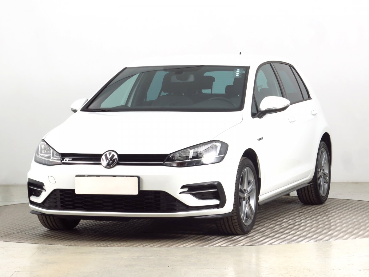 Volkswagen Golf, 2018 - pohled č. 3