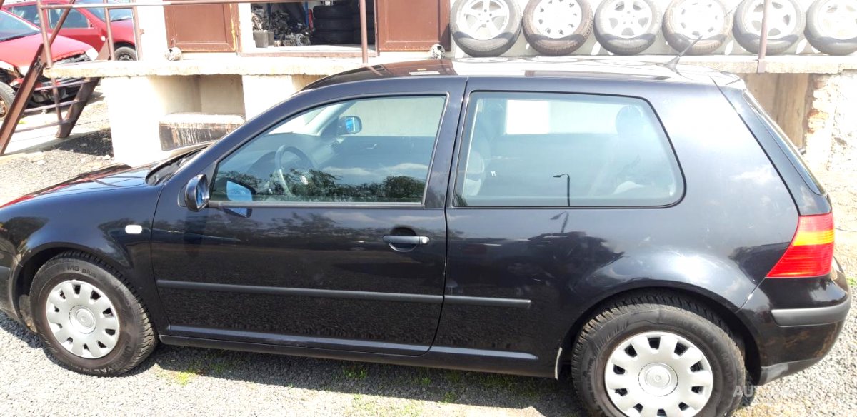 Volkswagen Golf, 1998 - pohled č. 2