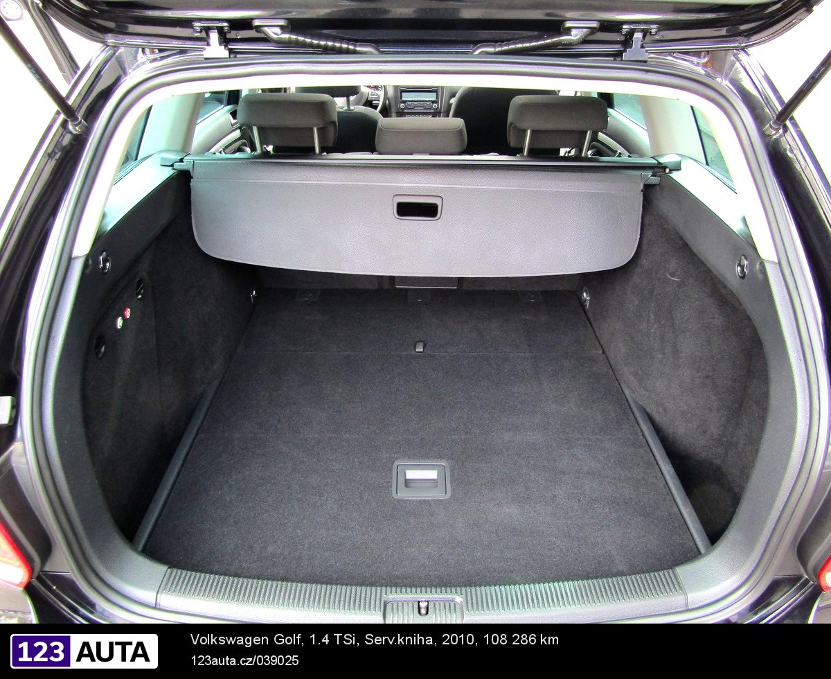 Volkswagen Golf, 2010 - pohled č. 10