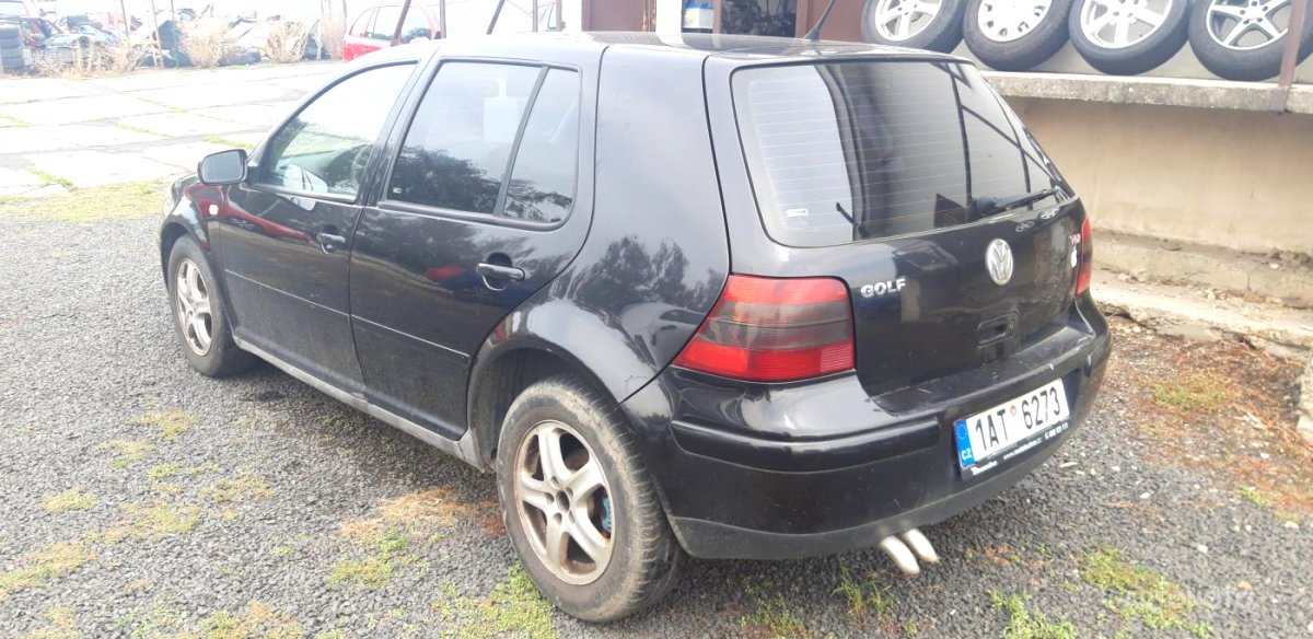 Volkswagen Golf, 2002 - pohled č. 3