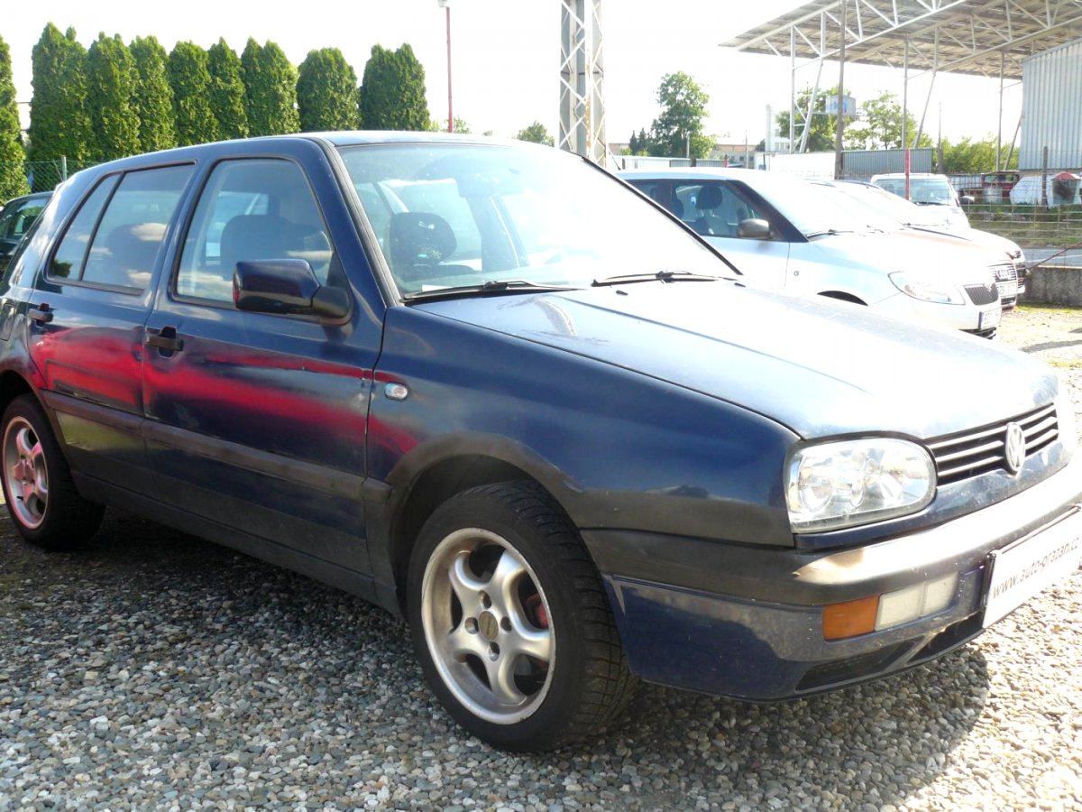 Volkswagen Golf, 1996 - pohled č. 2
