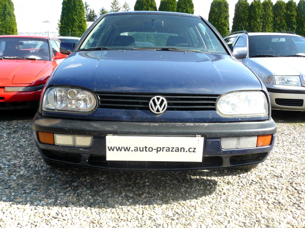 Volkswagen Golf, 1996 - pohled č. 3