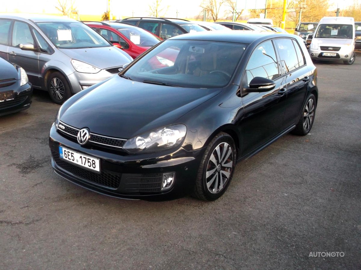 Volkswagen Golf, 2011 - celkový pohled