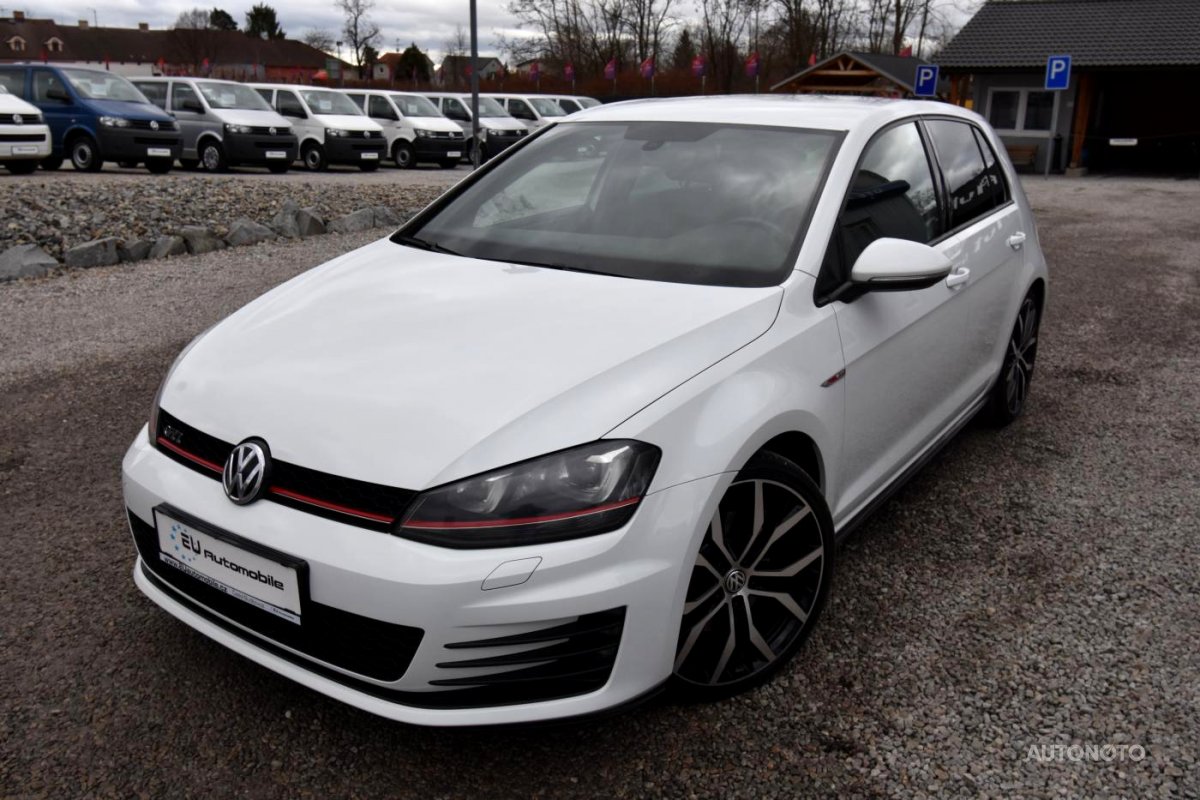 Volkswagen Golf, 2014 - celkový pohled