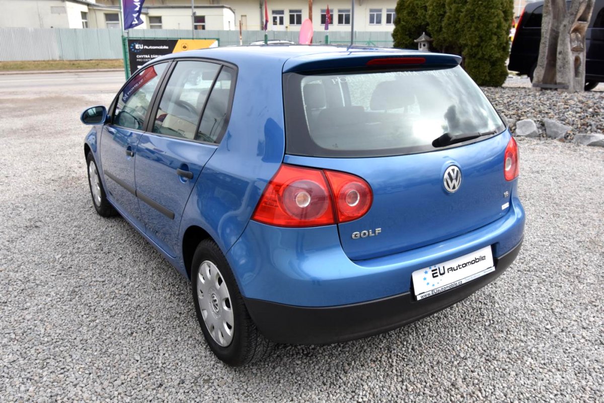 Volkswagen Golf, 2004 - pohled č. 3