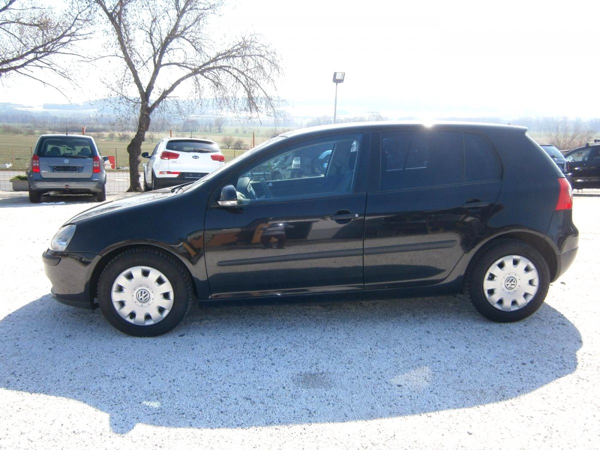 Volkswagen Golf, 2003 - pohled č. 2