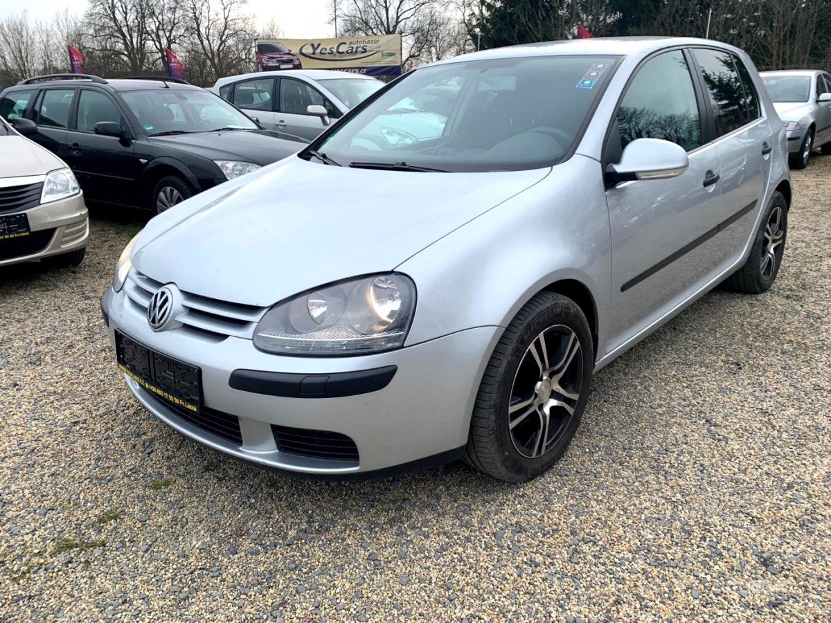 Volkswagen Golf, 2004 - celkový pohled