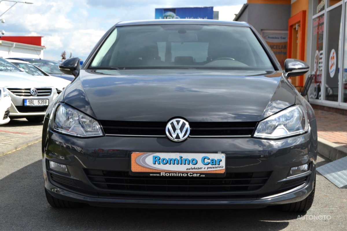 Volkswagen Golf, 2013 - pohled č. 2