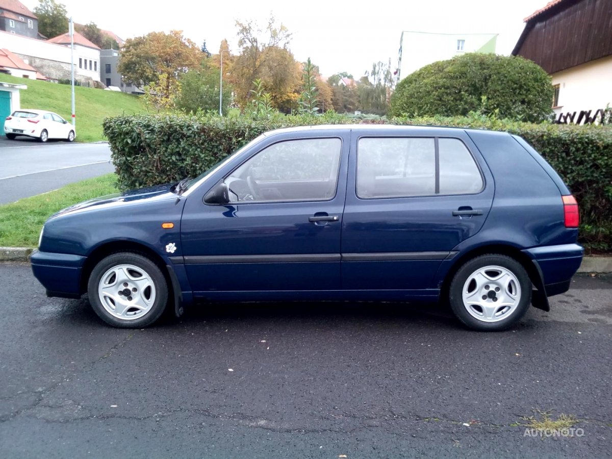 Volkswagen Golf, 1996 - pohled č. 2