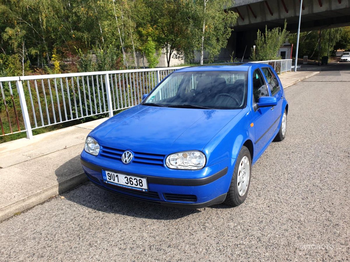 Volkswagen Golf, 1998 - pohled č. 2