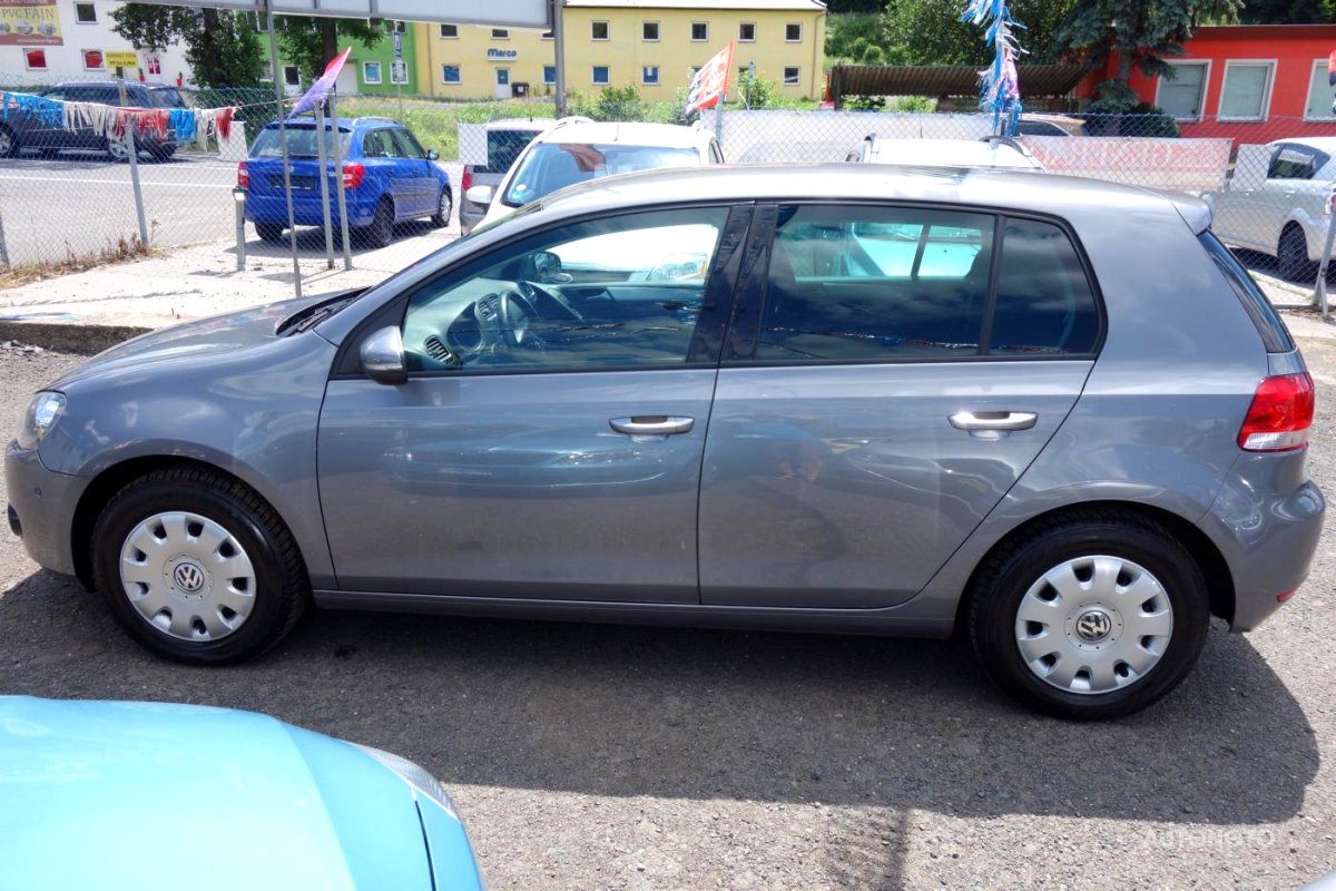 Volkswagen Golf, 2010 - pohled č. 2