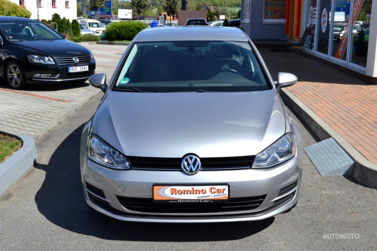 Volkswagen Golf, 2013 - pohled č. 2