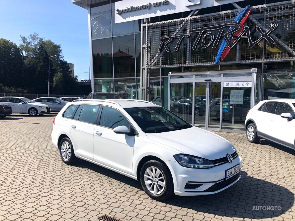 Volkswagen Golf, 2018 - celkový pohled