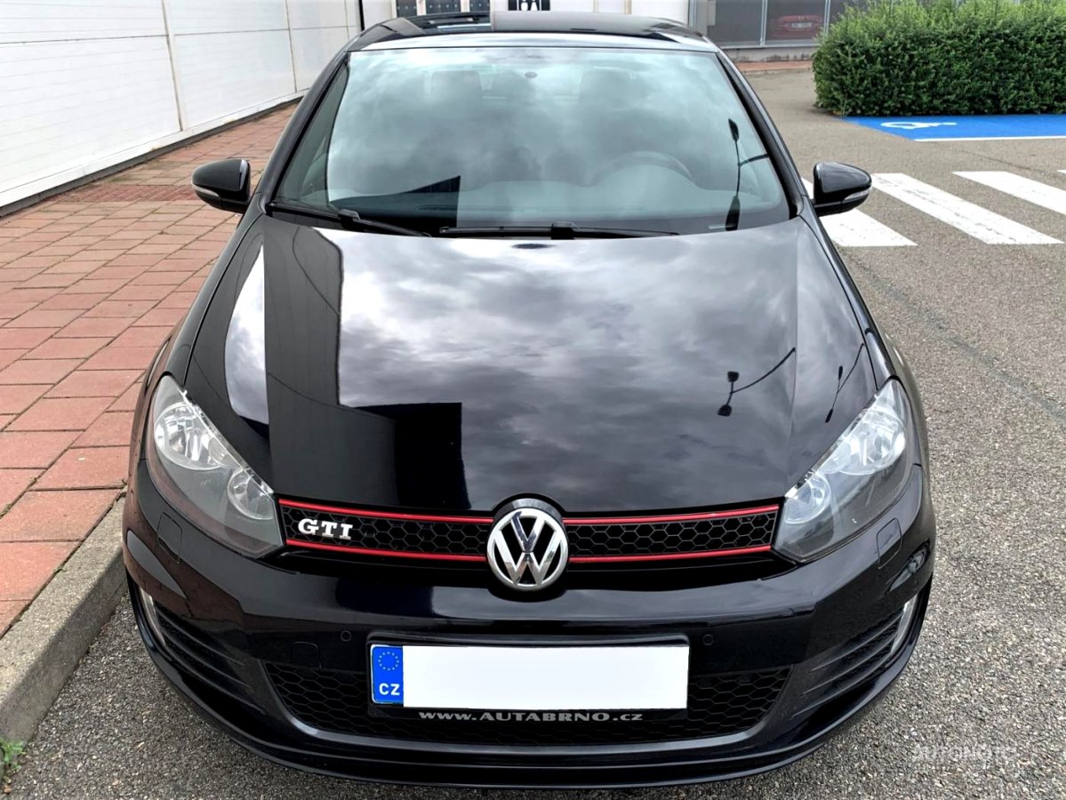 Volkswagen Golf, 2009 - pohled č. 2