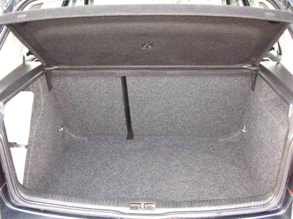 Volkswagen Golf, 2003 - pohled č. 14