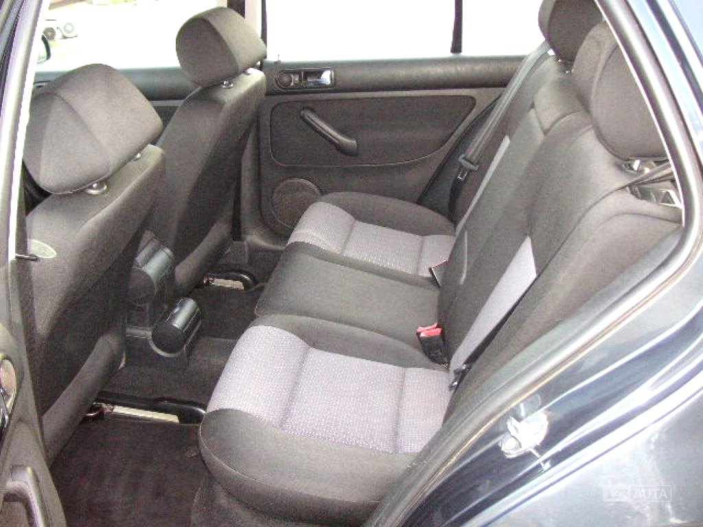 Volkswagen Golf, 2003 - pohled č. 9