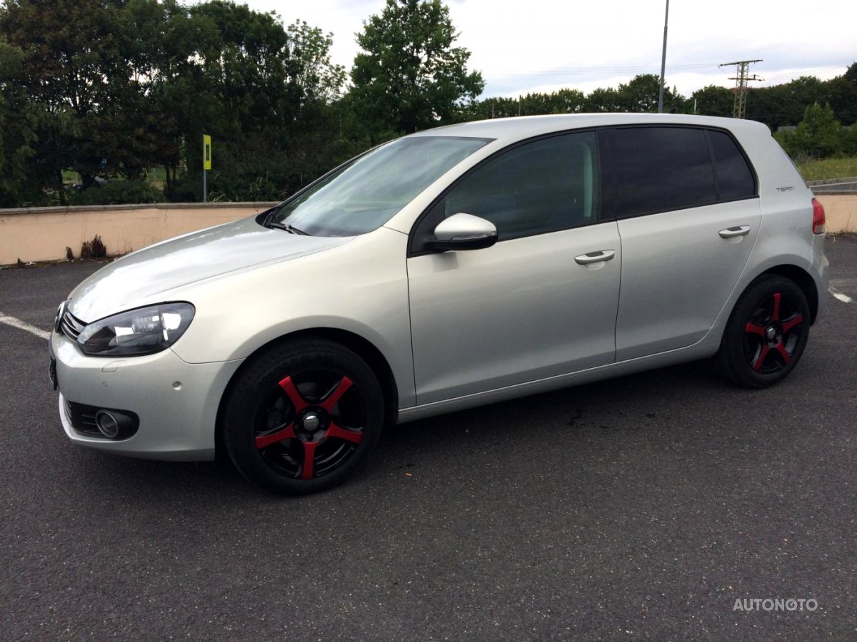 Volkswagen Golf, 2010 - pohled č. 2