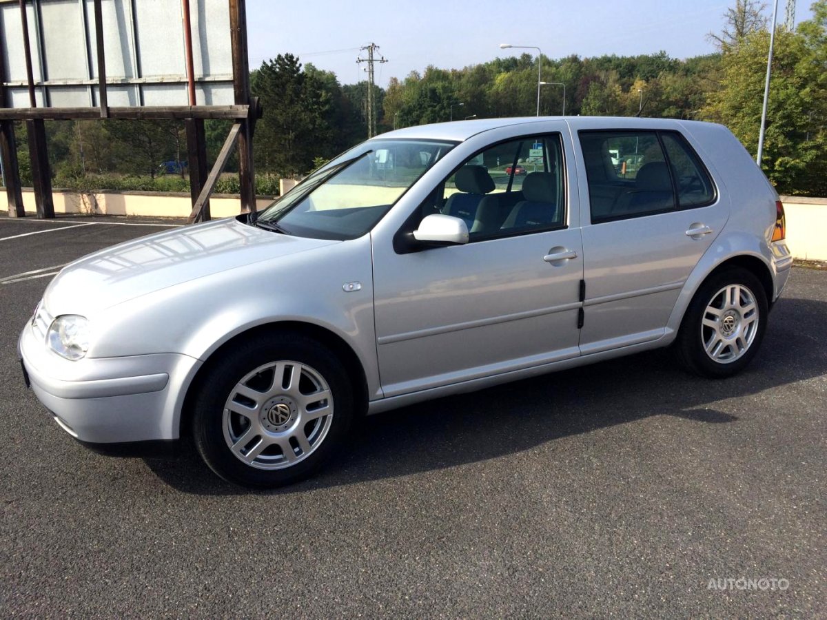 Volkswagen Golf, 2000 - celkový pohled