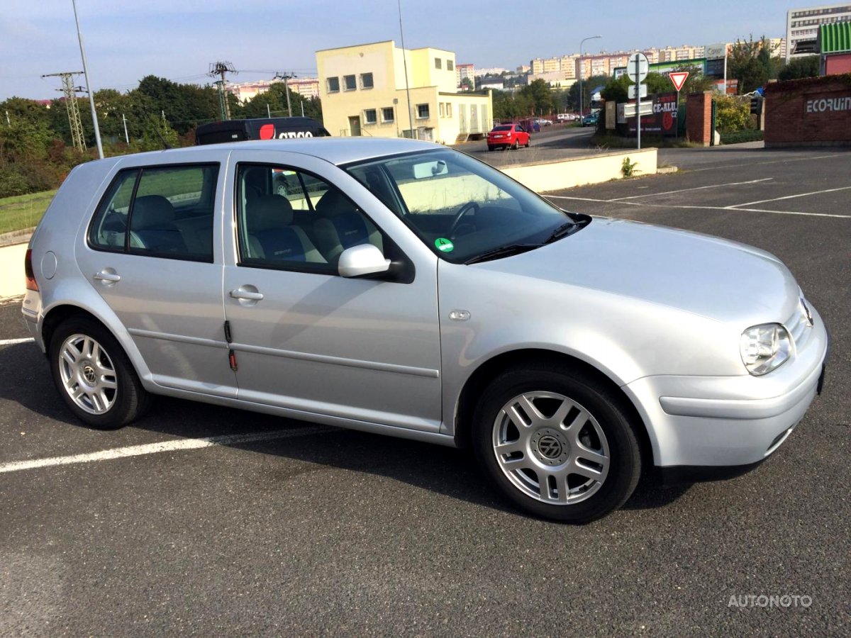 Volkswagen Golf, 2000 - pohled č. 2