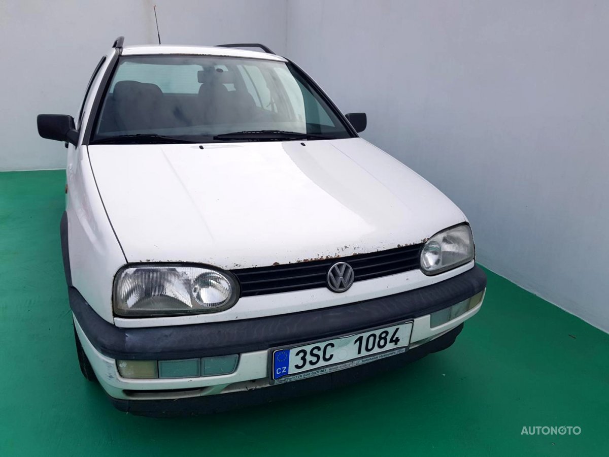 Volkswagen Golf, 1998 - pohled č. 2