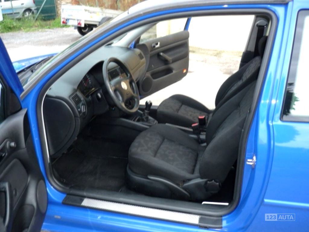 Volkswagen Golf, 2000 - pohled č. 9