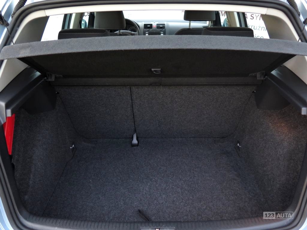 Volkswagen Golf, 2008 - pohled č. 14